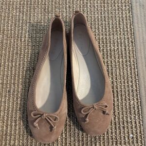 Boden Light Beige - Size 9